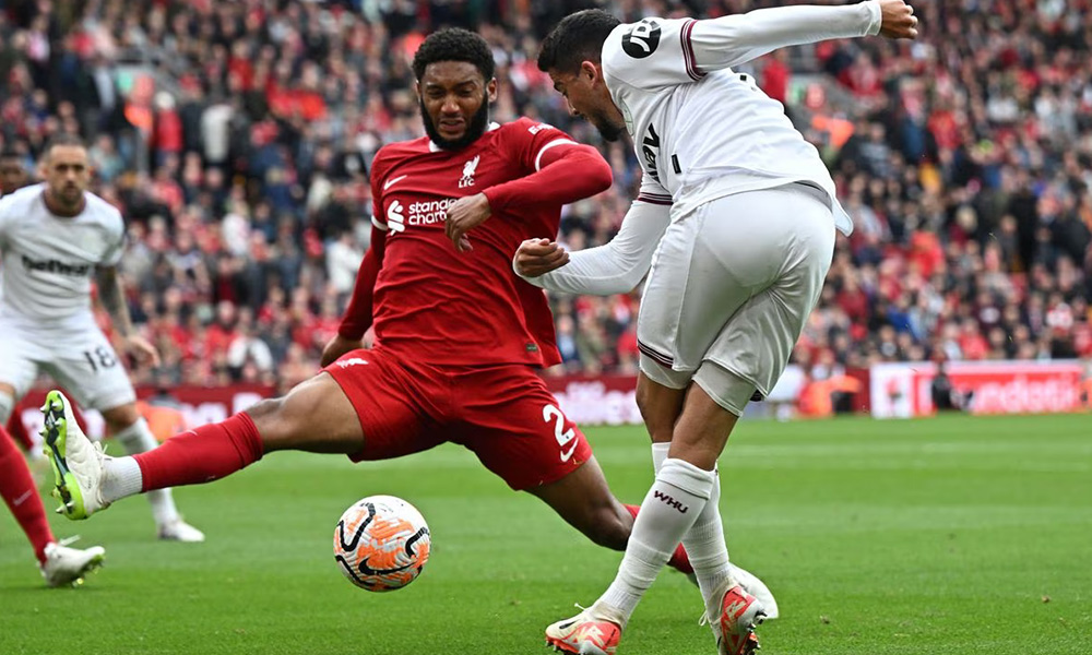 Joe Gomez et Liverpool surclassent WestHam
